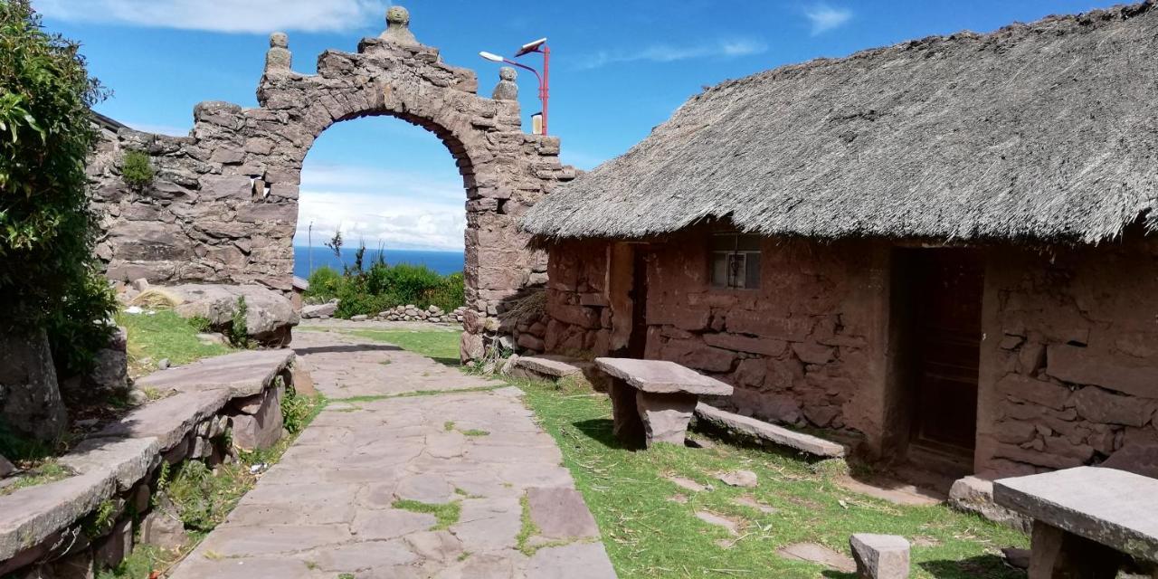 Taquile Hospedaje Mario Huillanopampa 外观 照片