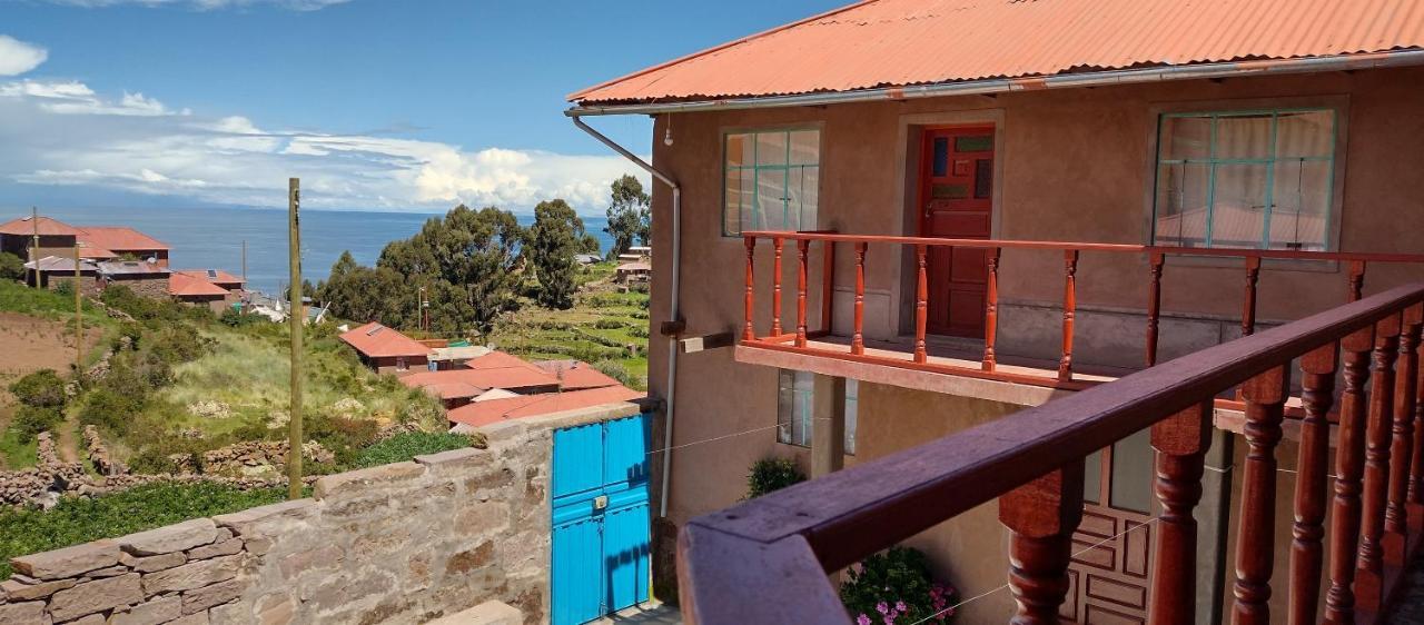 Taquile Hospedaje Mario Huillanopampa 外观 照片